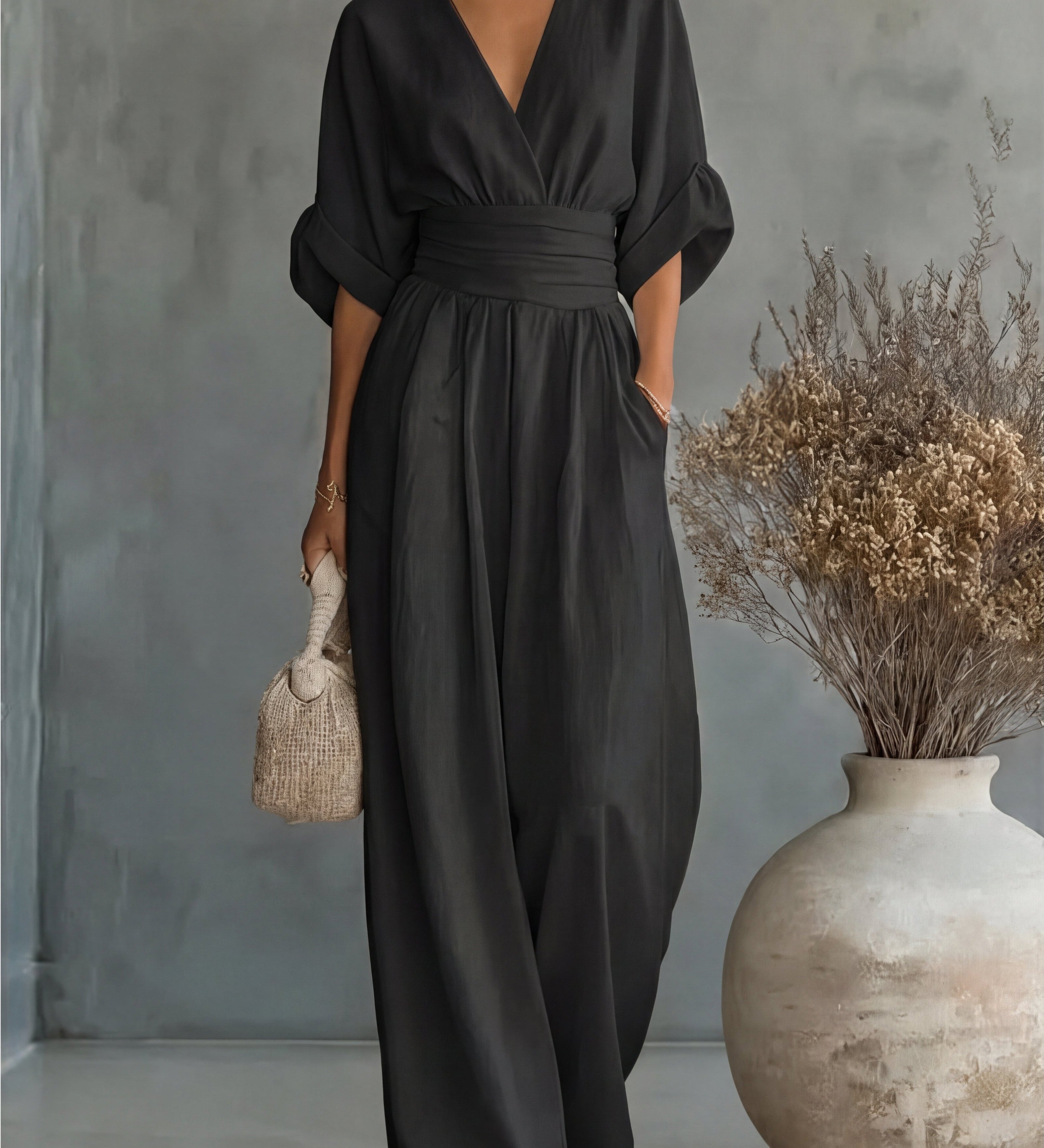 Sarah – Elegant and Flowing Jumpsuit