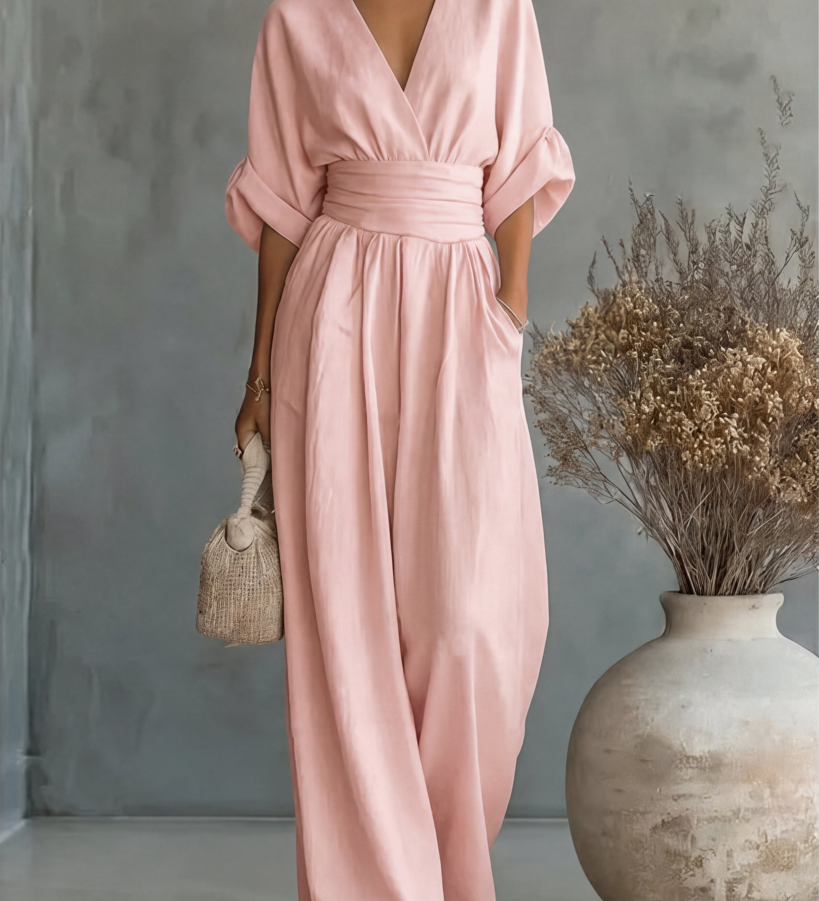 Sarah – Elegant and Flowing Jumpsuit