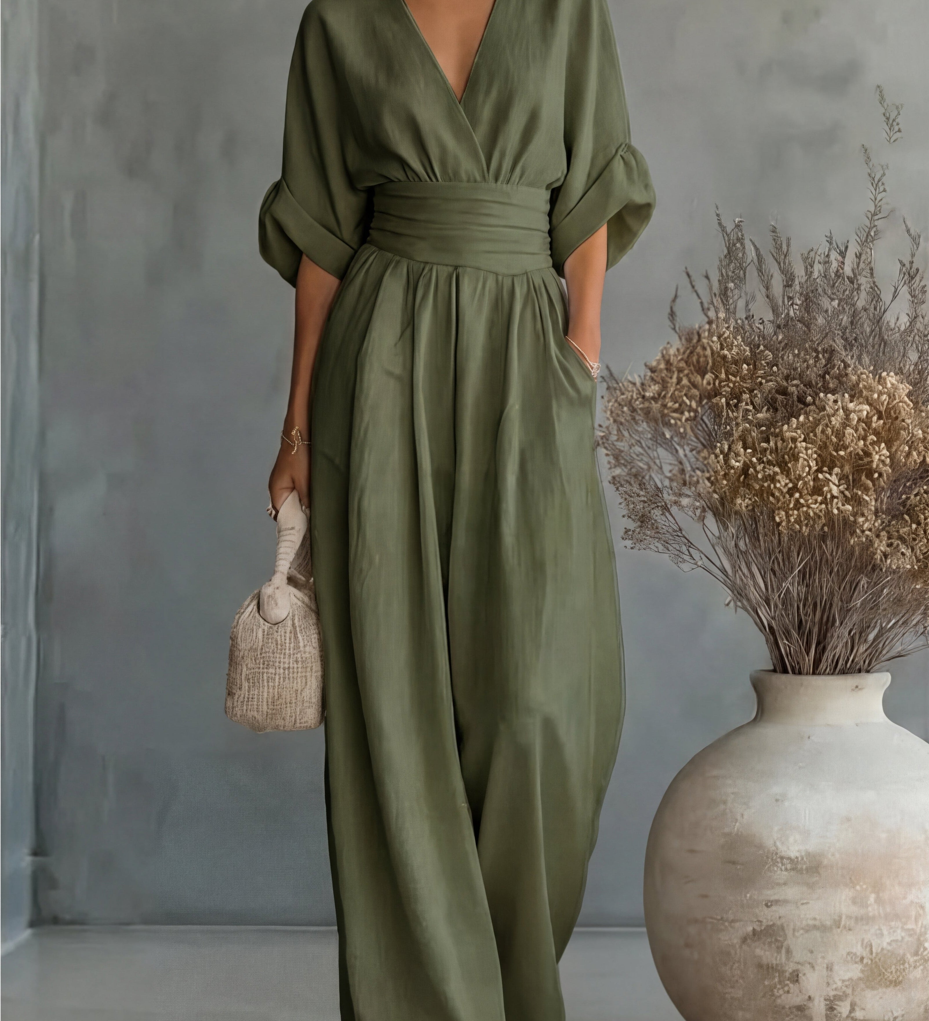 Sarah – Elegant and Flowing Jumpsuit